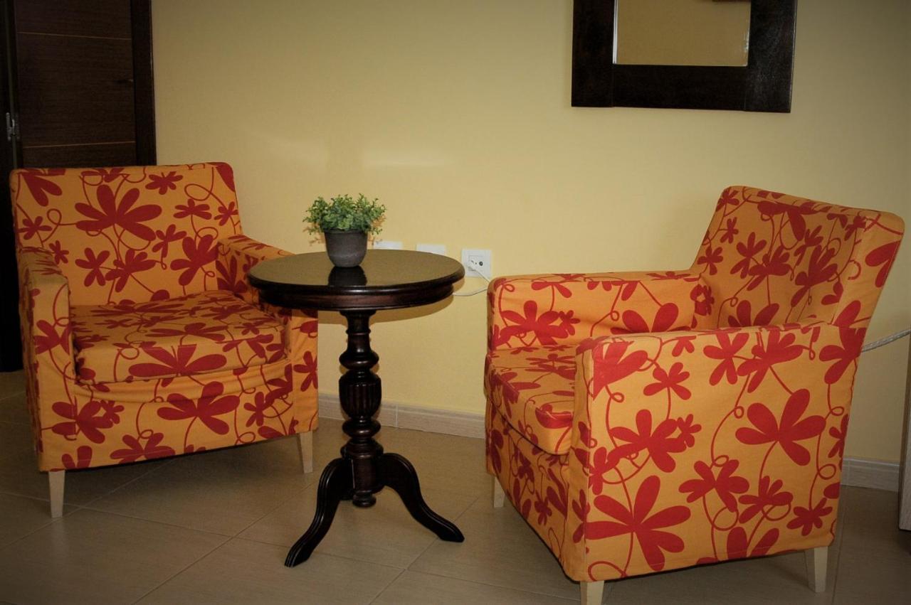 Apartamentos Sancho IV Cortegana Ngoại thất bức ảnh