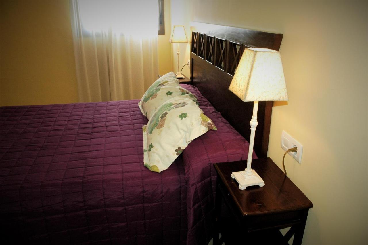 Apartamentos Sancho IV Cortegana Ngoại thất bức ảnh