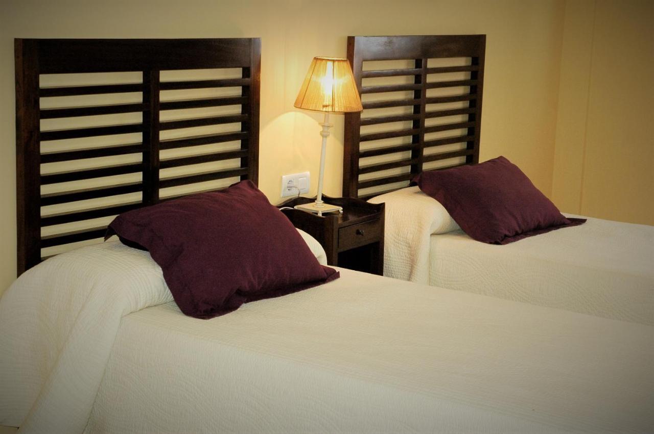 Apartamentos Sancho IV Cortegana Ngoại thất bức ảnh